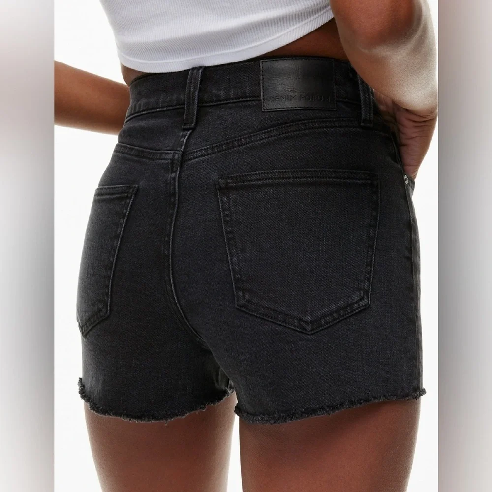 Aritzia The '50s Arlo Hi-Rise Denim Short Size 27